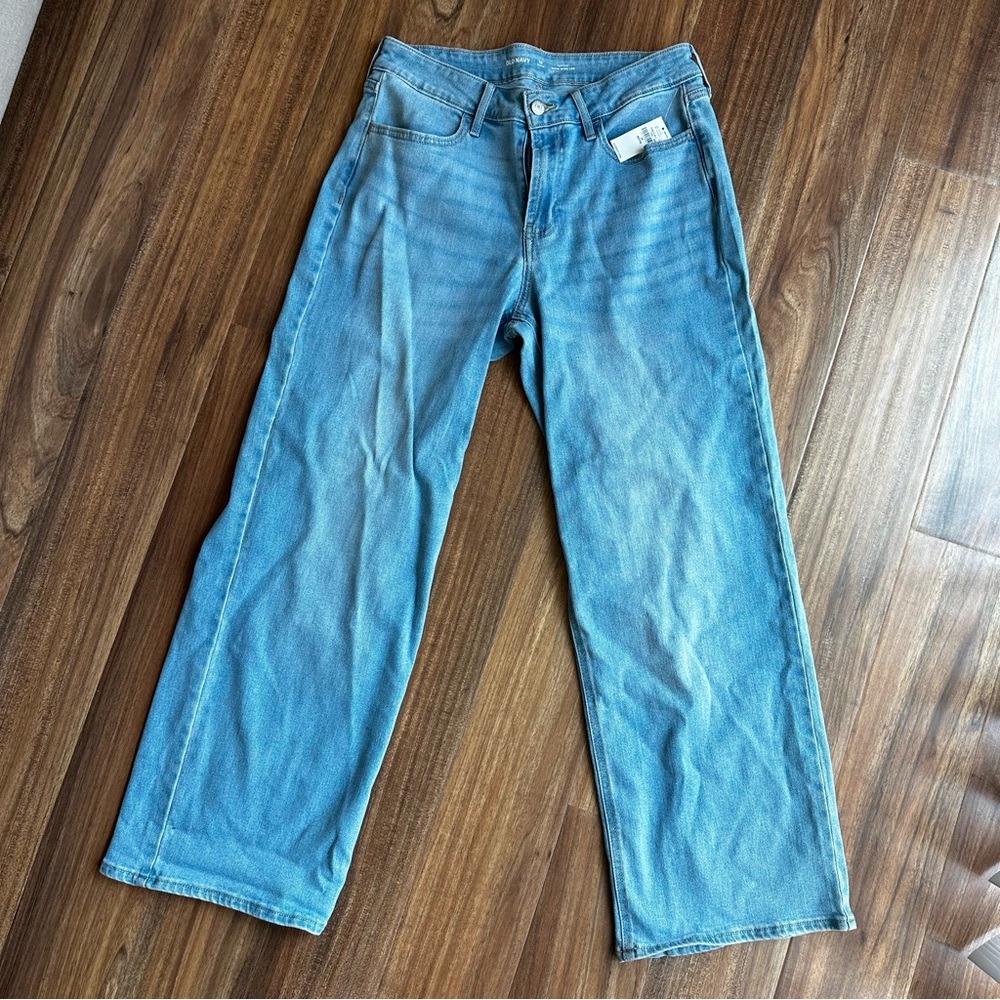 Old Navy Straight Leg Jeans